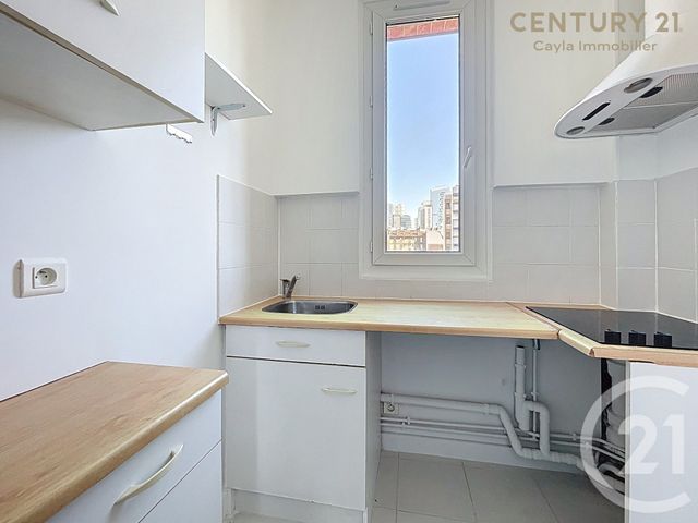 Appartement F3 &agrave; louer - 2 pi&egrave;ces - 42,61 m2 - Puteaux - 92 - ILE-DE-FRANCE