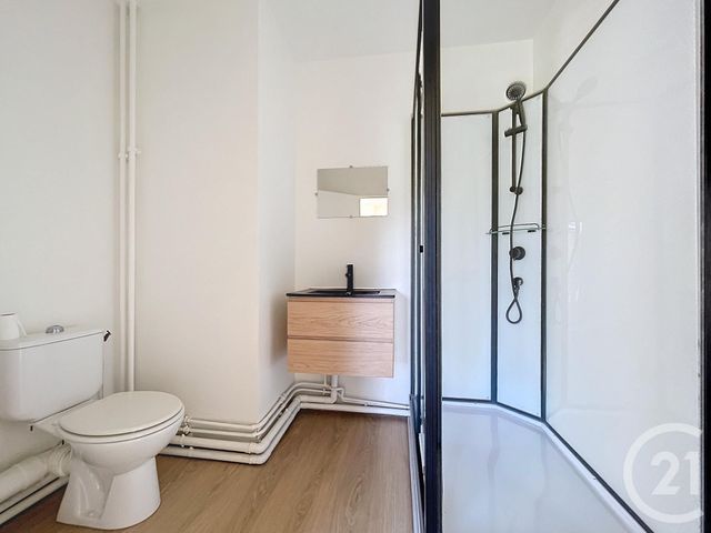 Appartement Studio &agrave; louer - 1 pi&egrave;ce - 25,31 m2 - Puteaux - 92 - ILE-DE-FRANCE