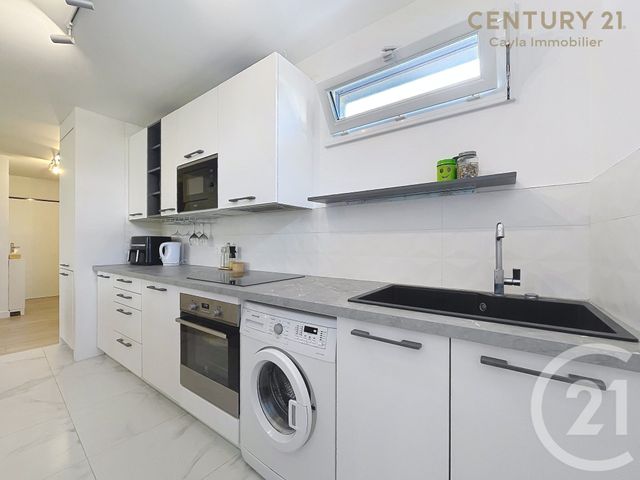 Appartement F3 &agrave; louer - 3 pi&egrave;ces - 54,58 m2 - Puteaux - 92 - ILE-DE-FRANCE