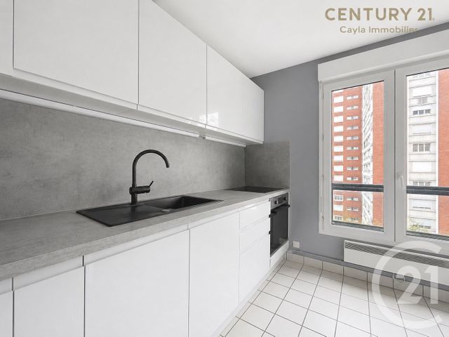 Appartement F4 &agrave; louer - 4 pi&egrave;ces - 83,69 m2 - Puteaux - 92 - ILE-DE-FRANCE