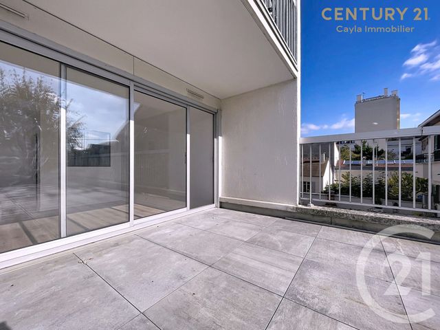 Appartement F1 &agrave; louer - 1 pi&egrave;ce - 26,48 m2 - Nanterre - 92 - ILE-DE-FRANCE