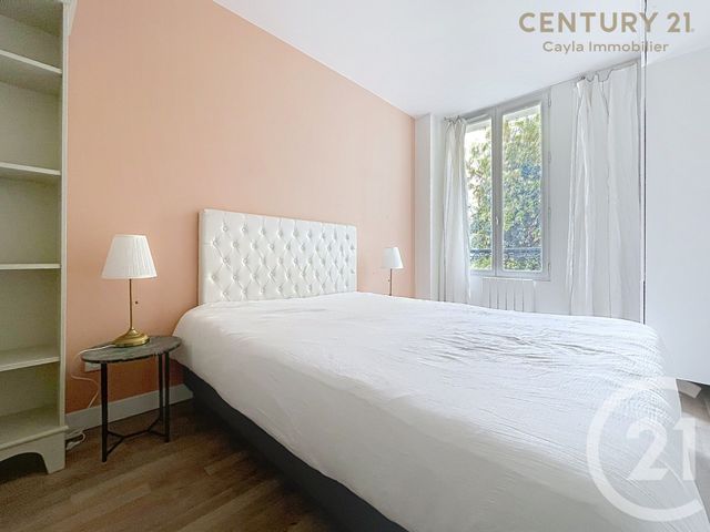 Appartement &agrave; louer - 2 pi&egrave;ces - 44,60 m2 - Puteaux - 92 - ILE-DE-FRANCE
