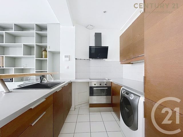 Appartement &agrave; louer - 2 pi&egrave;ces - 44,60 m2 - Puteaux - 92 - ILE-DE-FRANCE