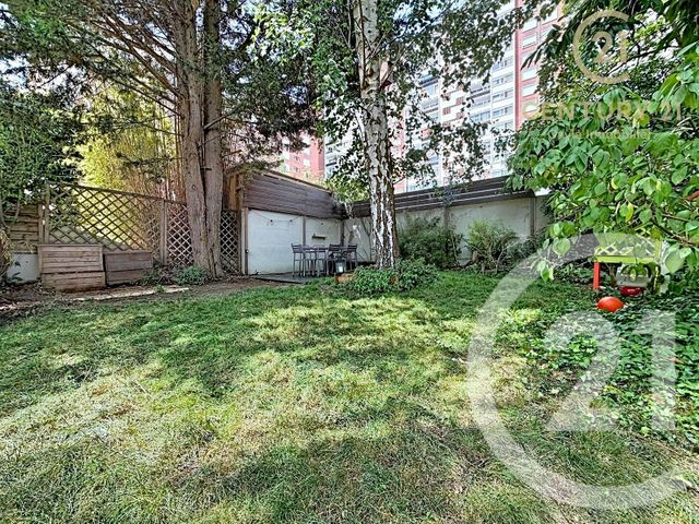 Appartement F3 &agrave; louer - 3 pi&egrave;ces - 93,10 m2 - Puteaux - 92 - ILE-DE-FRANCE