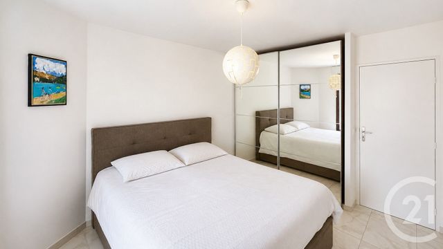 Appartement F2 &agrave; louer - 2 pi&egrave;ces - 50,10 m2 - Puteaux - 92 - ILE-DE-FRANCE