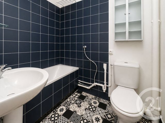 Appartement Studio &agrave; louer - 1 pi&egrave;ce - 22,13 m2 - Puteaux - 92 - ILE-DE-FRANCE