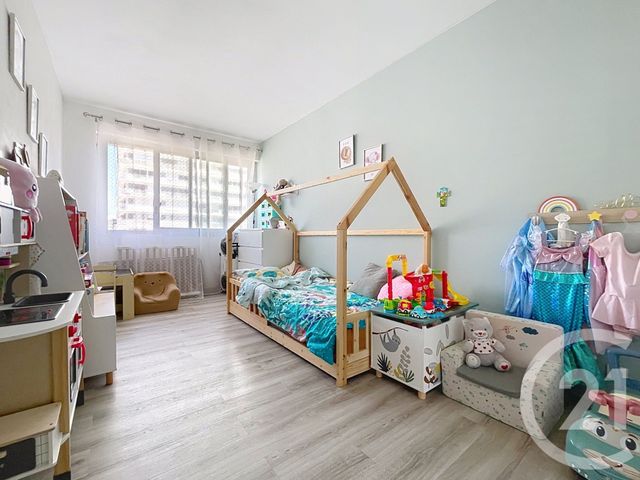 Appartement F3 &agrave; vendre - 3 pi&egrave;ces - 69,03 m2 - Puteaux - 92 - ILE-DE-FRANCE