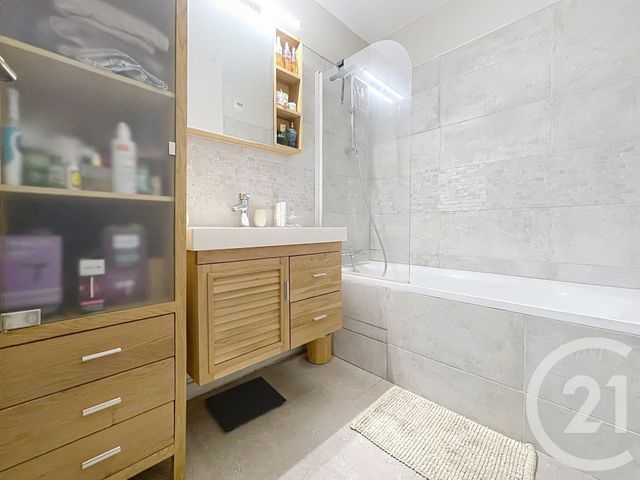 Appartement F3 &agrave; vendre - 3 pi&egrave;ces - 69,03 m2 - Puteaux - 92 - ILE-DE-FRANCE