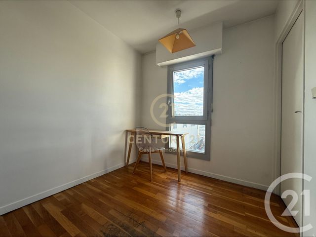 Appartement Duplex &agrave; louer - 2 pi&egrave;ces - 52 m2 - Puteaux - 92 - ILE-DE-FRANCE