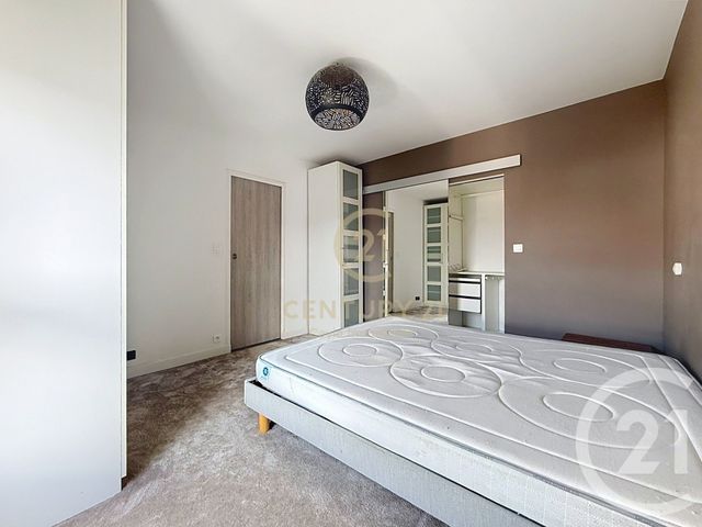 Appartement Duplex &agrave; louer - 2 pi&egrave;ces - 52 m2 - Puteaux - 92 - ILE-DE-FRANCE