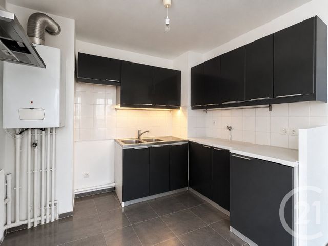 Appartement F3 &agrave; louer - 3 pi&egrave;ces - 62,70 m2 - Puteaux - 92 - ILE-DE-FRANCE