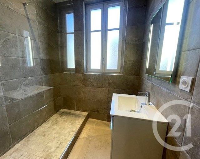 Appartement &agrave; louer - 3 pi&egrave;ces - 59 m2 - Clichy - 92 - ILE-DE-FRANCE