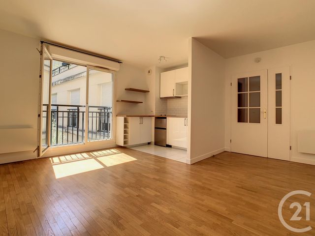 Appartement 1 pièce 32 m² · à Puteaux · 32,4 m² · 927 €/mois
