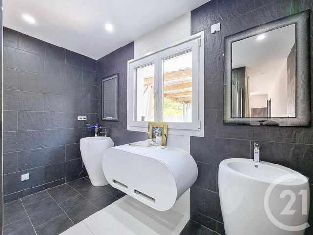 Maison à vendre - 6 pièces - 170 m2 - Ingre - 45 - CENTRE