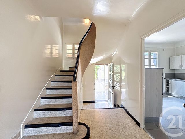 Maison à vendre - 6 pièces - 190 m2 - Marcilly En Villette - 45 - CENTRE