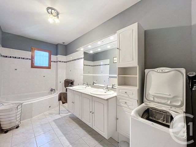 Maison &agrave; louer - 6 pi&egrave;ces - 154,61 m2 - La Ferte St Aubin - 45 - CENTRE