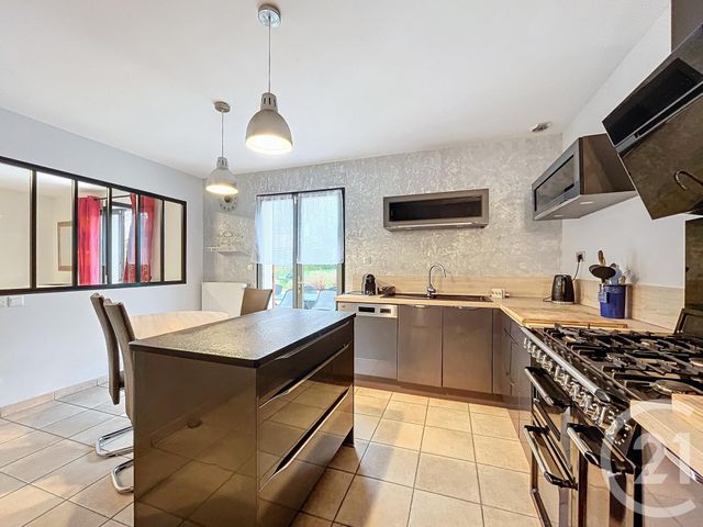 Maison &agrave; louer - 6 pi&egrave;ces - 154,61 m2 - La Ferte St Aubin - 45 - CENTRE