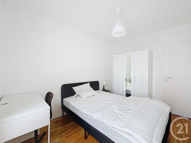 Appartement Chambre &agrave; louer - 1 pi&egrave;ce - 10 m2 - Orleans - 45 - CENTRE