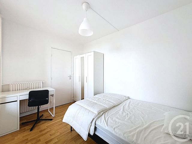 Appartement Chambre &agrave; louer - 1 pi&egrave;ce - 10 m2 - Orleans - 45 - CENTRE
