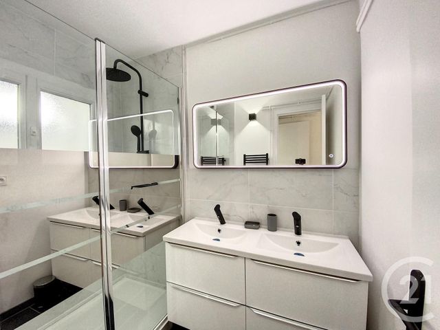 Appartement Chambre &agrave; louer - 1 pi&egrave;ce - 11 m2 - Orleans - 45 - CENTRE