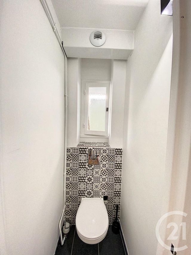 Appartement Chambre &agrave; louer - 1 pi&egrave;ce - 11 m2 - Orleans - 45 - CENTRE