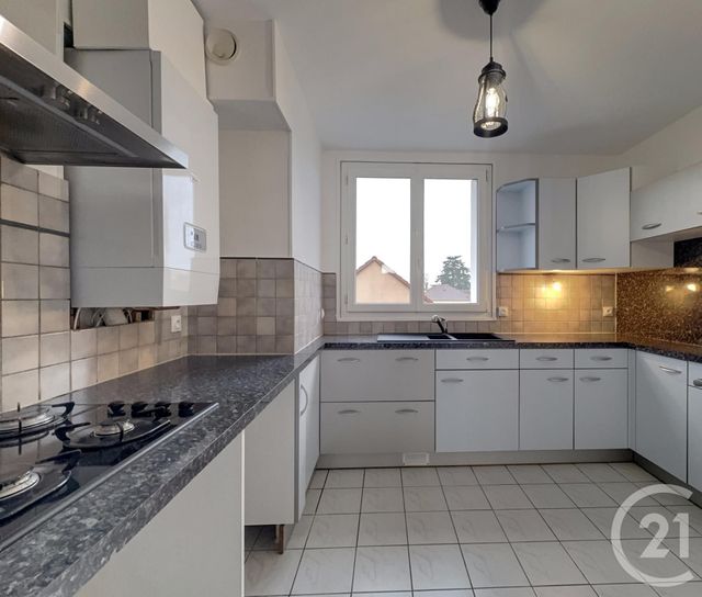 Appartement F4 &agrave; vendre - 4 pi&egrave;ces - 85 m2 - St Jean De La Ruelle - 45 - CENTRE