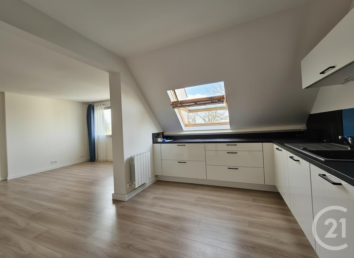 Appartement F2 à vendre - 2 pièces - 60,61 m2 - Olivet - 45 - CENTRE — 5