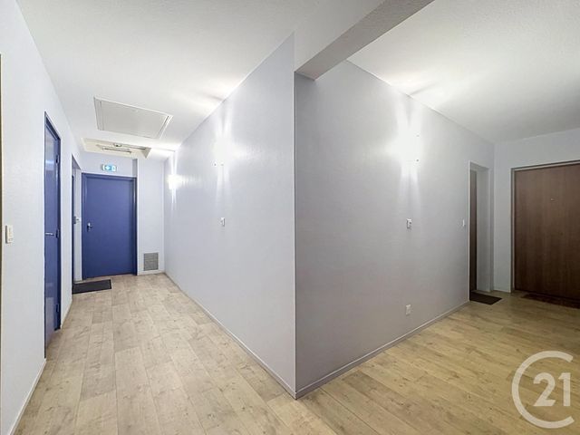 Appartement Studio &agrave; vendre - 1 pi&egrave;ce - 24,44 m2 - Olivet - 45 - CENTRE
