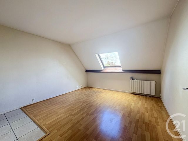 Appartement Studio &agrave; vendre - 1 pi&egrave;ce - 24,44 m2 - Olivet - 45 - CENTRE