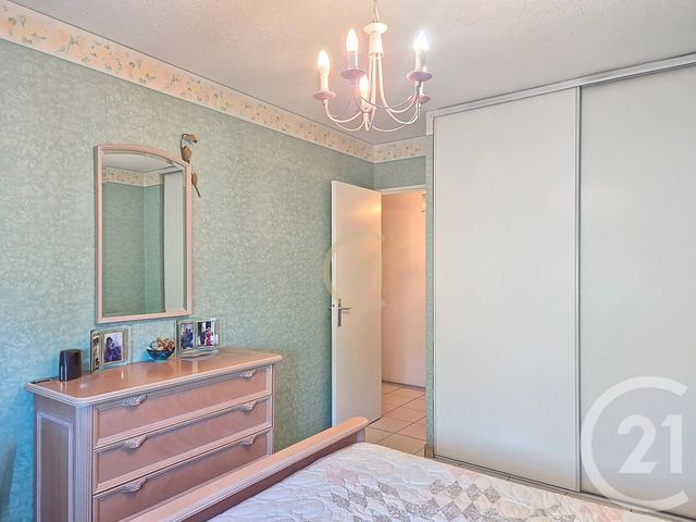 Appartement F6 à vendre - 6 pièces - 153,34 m2 - Salon De Provence - 13 - PROVENCE-ALPES-COTE-D-AZUR