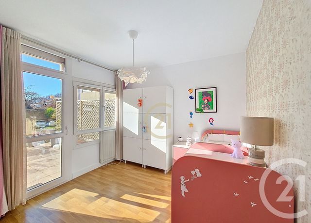 Appartement T5 &agrave; vendre - 5 pi&egrave;ces - 123 m2 - Salon De Provence - 13 - PROVENCE-ALPES-COTE-D-AZUR