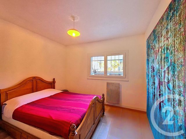 Appartement T4 à vendre - 3 pièces - 71 m2 - Salon De Provence - 13 - PROVENCE-ALPES-COTE-D-AZUR