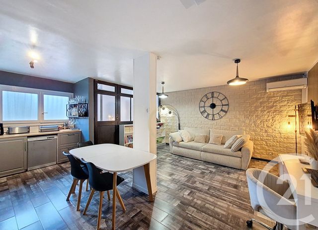 Appartement &agrave; vendre - 3 pi&egrave;ces - 73,02 m2 - Salon De Provence - 13 - PROVENCE-ALPES-COTE-D-AZUR