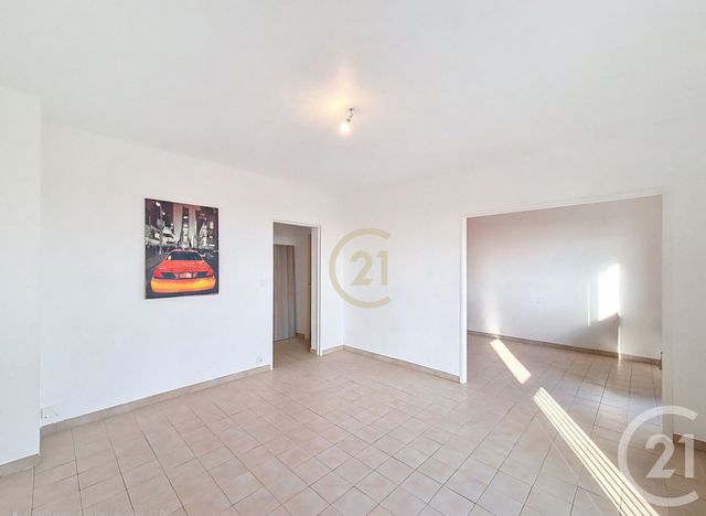 Appartement T4 &agrave; vendre - 3 pi&egrave;ces - 67,47 m2 - Salon De Provence - 13 - PROVENCE-ALPES-COTE-D-AZUR