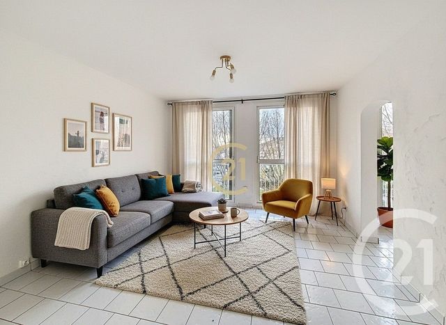 Prix immobilier SALON DE PROVENCE - Photo d’un appartement vendu