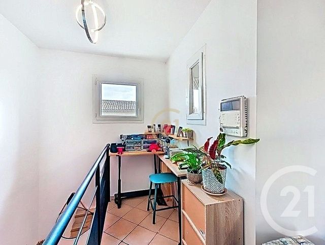 Appartement F4 &agrave; vendre - 5 pi&egrave;ces - 83 m2 - Salon De Provence - 13 - PROVENCE-ALPES-COTE-D-AZUR