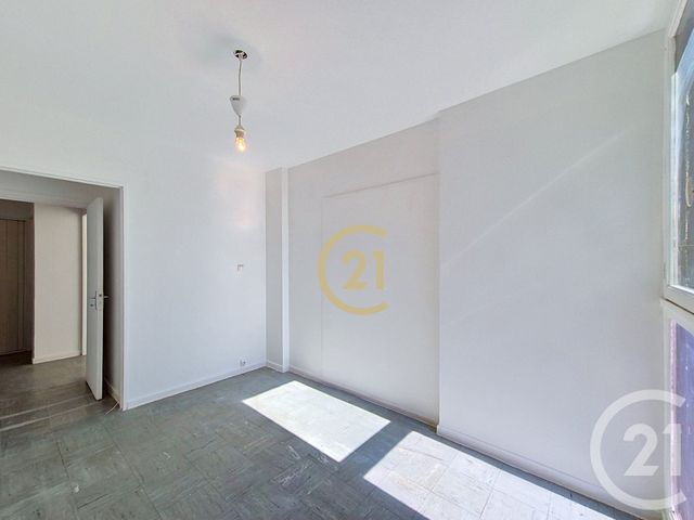 Appartement T4 &agrave; vendre - 4 pi&egrave;ces - 73,16 m2 - Salon De Provence - 13 - PROVENCE-ALPES-COTE-D-AZUR