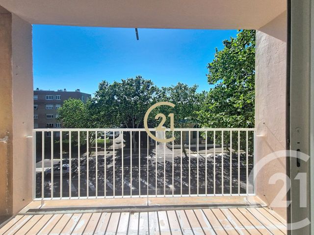 Appartement T4 &agrave; vendre - 4 pi&egrave;ces - 73,16 m2 - Salon De Provence - 13 - PROVENCE-ALPES-COTE-D-AZUR