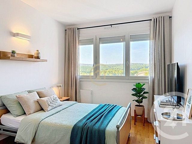 Appartement T3 &agrave; vendre - 3 pi&egrave;ces - 78 m2 - Salon De Provence - 13 - PROVENCE-ALPES-COTE-D-AZUR