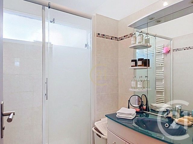 Appartement T3 &agrave; vendre - 3 pi&egrave;ces - 78 m2 - Salon De Provence - 13 - PROVENCE-ALPES-COTE-D-AZUR