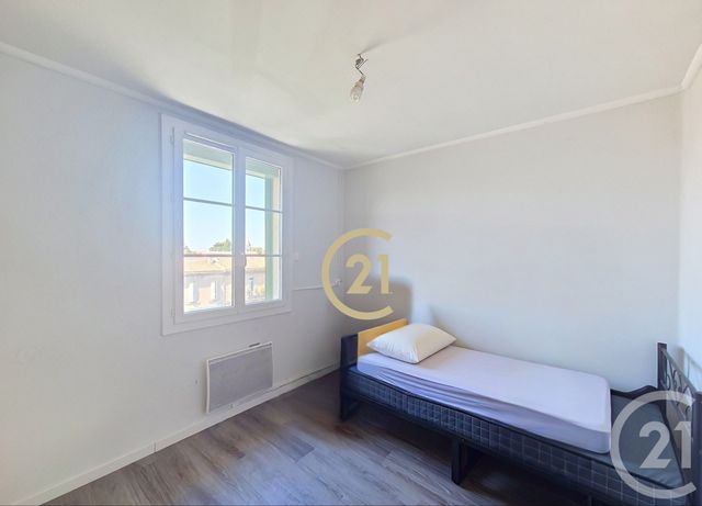 Appartement F5 &agrave; vendre - 5 pi&egrave;ces - 70,35 m2 - Salon De Provence - 13 - PROVENCE-ALPES-COTE-D-AZUR