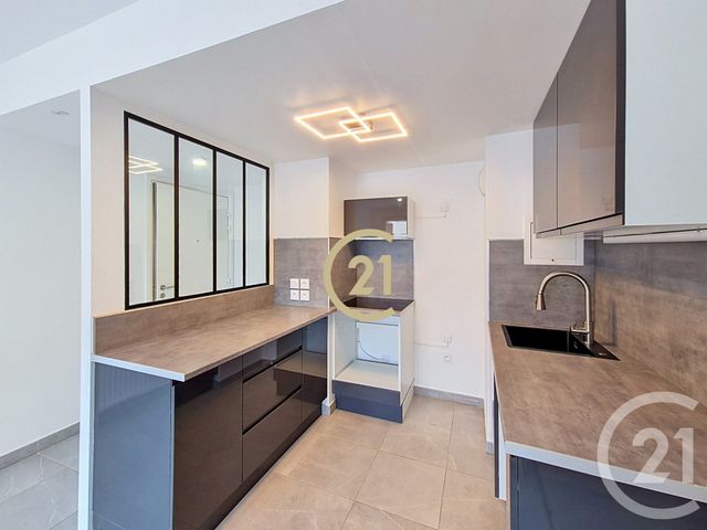 Appartement &agrave; vendre - 2 pi&egrave;ces - 39,62 m2 - Pelissanne - 13 - PROVENCE-ALPES-COTE-D-AZUR
