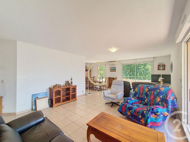 Appartement T5 &agrave; vendre - 5 pi&egrave;ces - 114,12 m2 - Salon De Provence - 13 - PROVENCE-ALPES-COTE-D-AZUR