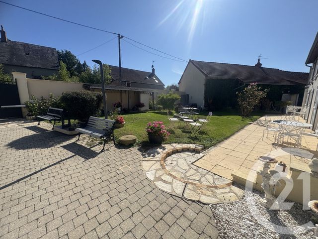 Maison à vendre - 7 pièces - 349,68 m2 - Chaumot - 58 - BOURGOGNE