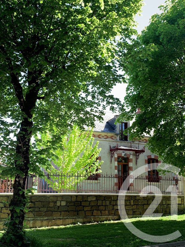 Prix immobilier OUROUX EN MORVAN - Photo d’une maison vendue