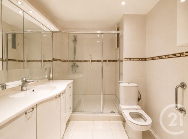 Appartement T4 &agrave; louer - 4 pi&egrave;ces - 66,70 m2 - Marseille - 13012 - PROVENCE-ALPES-COTE-D-AZUR