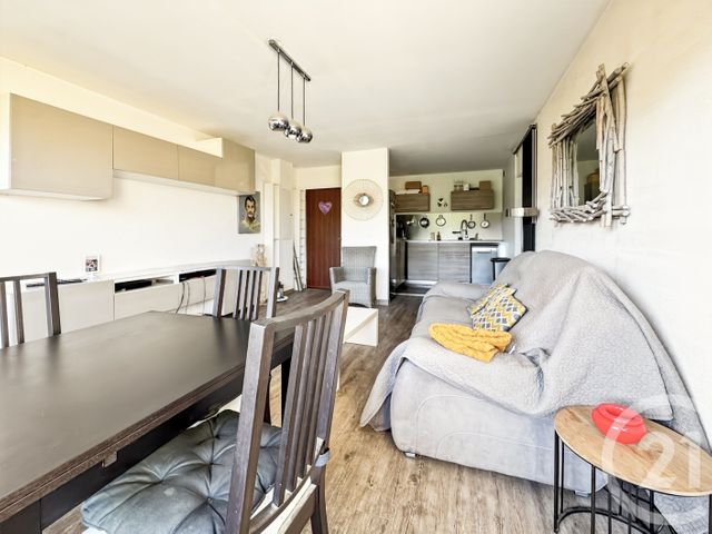 Appartement T3 à vendre - 3 pièces - 56,62 m2 - Marseille - 13011 - PROVENCE-ALPES-COTE-D-AZUR