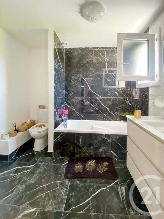 Maison &agrave; vendre - 5 pi&egrave;ces - 115 m2 - Marseille - 13011 - PROVENCE-ALPES-COTE-D-AZUR