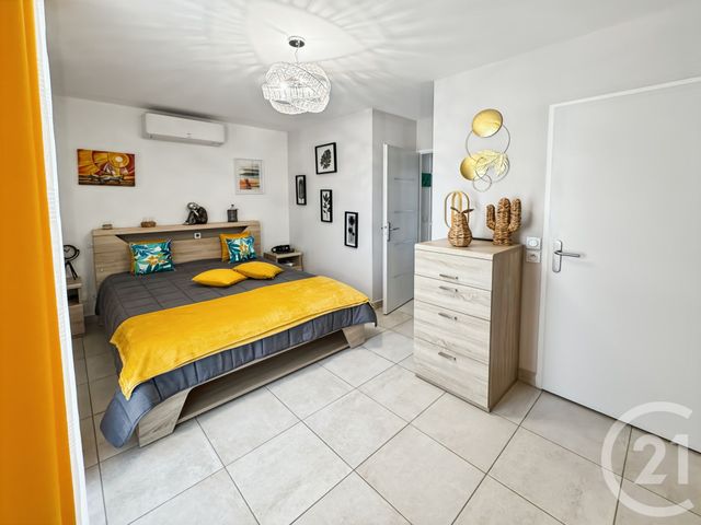 Appartement T3 à vendre - 3 pièces - 83,36 m2 - Marseille - 13011 - PROVENCE-ALPES-COTE-D-AZUR