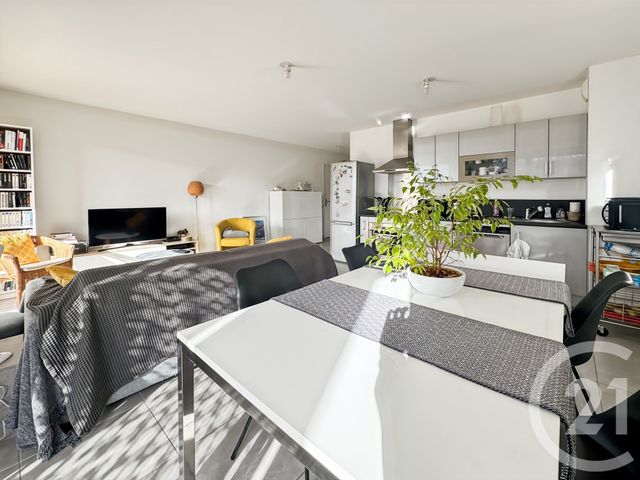 Appartement T3 &agrave; vendre - 3 pi&egrave;ces - 64,20 m2 - Marseille - 13011 - PROVENCE-ALPES-COTE-D-AZUR